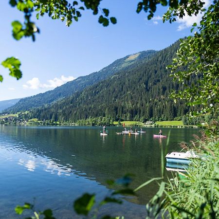 Hotel Alte Post Feld am See Exterior photo