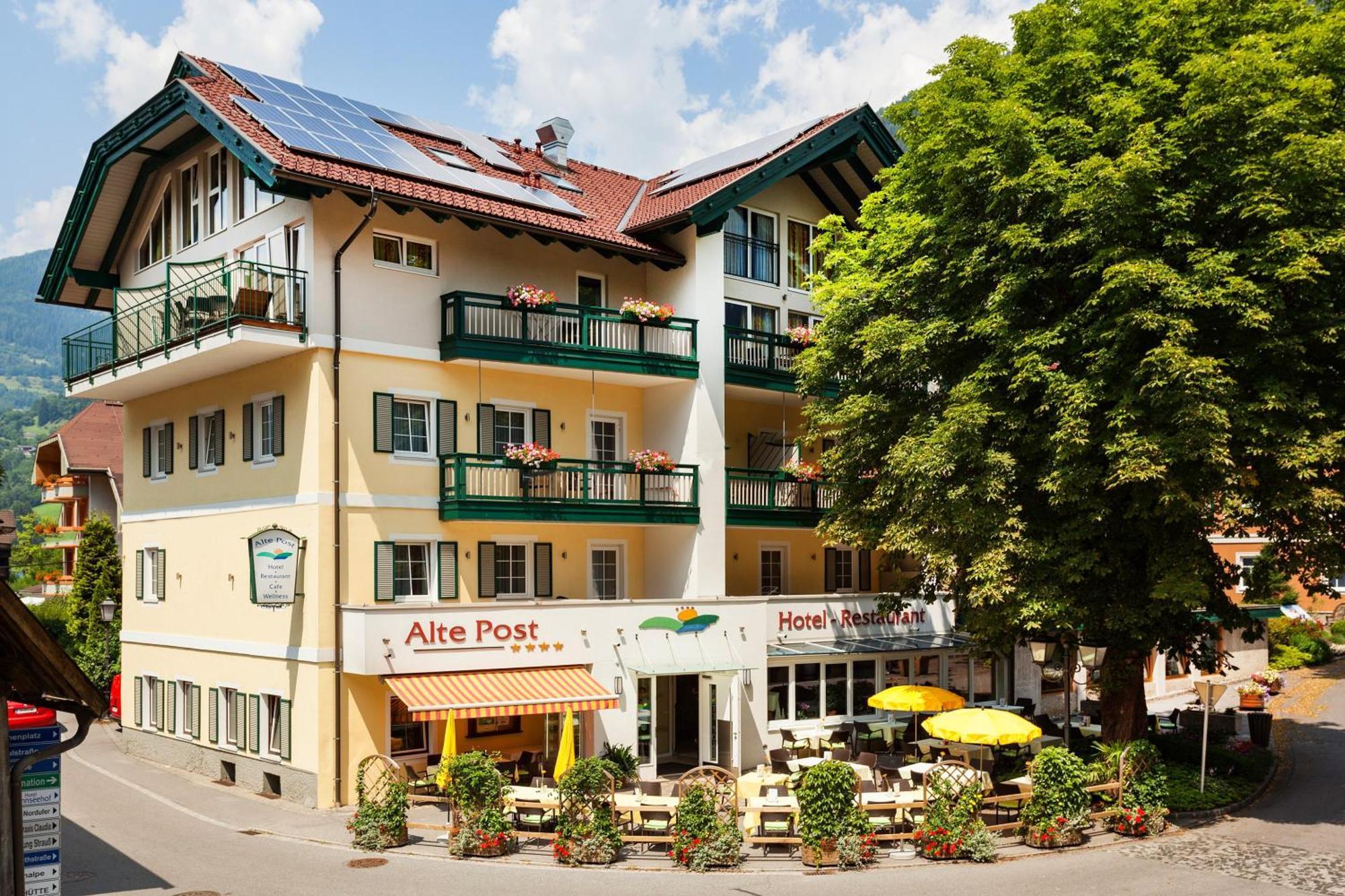 Hotel Alte Post Feld am See Exterior photo